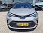 Toyota C-HR / C-HR+ 1.8 Hybrid Style Bi-Tone | Premium Pack | Sensoren v/a | Android
