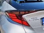 Toyota C-HR / C-HR+ 1.8 Hybrid Style Bi-Tone | Premium Pack | Sensoren v/a | Android
