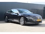 Volkswagen Arteon Shooting Brake 1.4 TSI eHybrid Elegance Business+ | Incl. 12 maanden garantie | 93% SOH | Massage stoelen | Elektrisch verstelbare stoelen | Apple Carplay/Android Auto | Stoelverwarming voor + Achter | Adaptieve Cruise | Parkeersensoren | Airco | Navigatie