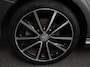 Mercedes-Benz CLA 180 Ambition Climate Control Navigatiesysteem Lichtmetalen velgen Parkeersensoren Panoramadak Led Cruise control