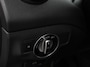 Mercedes-Benz CLA 180 Ambition Climate Control Navigatiesysteem Lichtmetalen velgen Parkeersensoren Panoramadak Led Cruise control