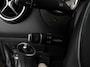 Mercedes-Benz CLA 180 Ambition Climate Control Navigatiesysteem Lichtmetalen velgen Parkeersensoren Panoramadak Led Cruise control