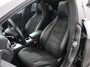 Mercedes-Benz CLA 180 Ambition Climate Control Navigatiesysteem Lichtmetalen velgen Parkeersensoren Panoramadak Led Cruise control
