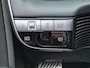 Hyundai Ioniq 5 Lounge 73kWh / SOH 100% / SOLAR dak / Fabrieksgarantie tot 05-2027 / Dealer onderhouden / Head Up Display  / CCS snelladen / Warmtepomp / Trekgewicht 1600 kg / Stuur- Stoel & Achterbank verwarming / Rondomzicht camera / Bose Audio Systeem /