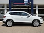 SEAT Ateca 1.4 EcoTSI Xcellence / Automaat / Dealer-Onderhouden / Open-Panodak / Vol-Leder / Adaptieve Cruise-Control / Elektr.-Wegklapbare Trekhaak / Stoelverwarming / Elektr.-Achterklep / Apple-Carplay & Android-Auto / Cimate-Control / Keyless / LED / DAB Radio-Bluetooth / Navi / Flippers / PDC V+A / Camera / 18'' LMV / ENZ.