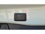 Toyota RAV4 2.5 Bi-Tone | LED | Stoel en stuurverw | Apple/Android | Parksen