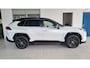 Toyota RAV4 2.5 Bi-Tone | LED | Stoel en stuurverw | Apple/Android | Parksen