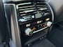 BMW 5-Serie 530e High Executive M Sport Pro Individual kleur Le Mans Blue Head-Up Display Harman-Kardon Stuurwielverwarming Schuif-/Kanteldak 20 Inch Comfortzetels 360 Gr. Camera Vol!