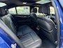 BMW 5-Serie 530e High Executive M Sport Pro Individual kleur Le Mans Blue Head-Up Display Harman-Kardon Stuurwielverwarming Schuif-/Kanteldak 20 Inch Comfortzetels 360 Gr. Camera Vol!