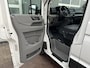 Volkswagen Crafter 35 2.0 TDI L4 DC Airco Cruise controle Trekhaak 3000kg trekgewicht 6-Persoons Euro 6 Dubbele cabine Telefoonverbinding Open laadbak Pick-up p-up Bakwagen Kieper