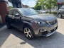Peugeot 3008 1.2 PureTech GT Line // DODEHOEK // HALF LEDER // CAMERA+SENSOREN // NAVI+CARPLAY // LED //