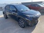 Toyota Yaris Cross 1.5 Hybrid First Edition Stoelverwarming, Parkeersensoren, Smart Key, LMV, LED, Achteruitrijcamera, Navigatie.