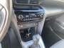 Toyota Yaris Cross 1.5 Hybrid First Edition Stoelverwarming, Parkeersensoren, Smart Key, LMV, LED, Achteruitrijcamera, Navigatie.