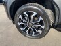 Toyota Yaris Cross 1.5 Hybrid First Edition Stoelverwarming, Parkeersensoren, Smart Key, LMV, LED, Achteruitrijcamera, Navigatie.