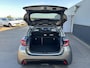 Toyota Yaris 1.5 Hybrid Executive Edition Stoelverwarming, HUD, Smart Key, LED, Navigatie, Parkeersensoren, leder/stof