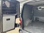 Volkswagen Transporter 2.0 TDI 180pk L2H1 4Motion DC 4x4 Turbo defect!! Automaat Dubbele schuifdeur Airco Cruise controle Trekhaak 2500kg Telefoonverbinding Stuurwielbediening Parkeersensoren achter Euro 5