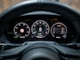 Porsche 911 3.6 T-Hybrid Carrera 4 GTS | Lift | 18-weg | ACC | Stoelventilatie | Glazen Schuifdak |