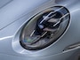 Porsche 911 3.6 T-Hybrid Carrera 4 GTS | Lift | 18-weg | ACC | Stoelventilatie | Glazen Schuifdak |