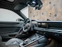 Porsche 911 3.6 T-Hybrid Carrera 4 GTS | Lift | 18-weg | ACC | Stoelventilatie | Glazen Schuifdak |