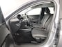 Peugeot 208 1.2 PureTech Active Pack | Parkeersensor | Navigatie | Climate Control | Lichtmetaal | AppleCarplay |
