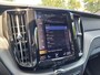 Volvo XC60 2.0 B5 R-Design | TREKHAAK | STOEL-STUURWIELVERWARMING | CAMERA | NAVIGATIE | HARMAN KARDON | ELEKTRISCHE STOELVERSTELLING
