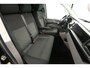 Volkswagen Transporter 2.0 TDI L2H1 150PK | Automaat | Airco | Camera | Cruise | Trekhaak | 3 Zits | Carplay | LED