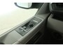 Volkswagen Transporter 2.0 TDI L2H1 150PK | Automaat | Airco | Camera | Cruise | Trekhaak | 3 Zits | Carplay | LED