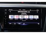 Volkswagen Arteon 1.4 TSI eHybrid R-Line Business+ | Velours bekleding | Schuif-kanteldak | Adaptieve cruise control | Achterbankverwarming |