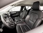 Volvo XC40 1.5 T4 Recharge Inscription 211Pk Automaat (APPLE CARPLAY, GROOT NAVI, MEMORY SEATS, LEDER, SPORTSTOELEN, KEYLESS, STOELVERWARMING, CAMERA, ELEK ACHTERKLEP, NIEUWSTAAT)