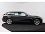 BMW 3-Serie Touring 318i High Executive (NAVIGATIE, TREKHAAK, STOELVERWARMING, DEALER ONDERHOUDEN, LEDER, LED)