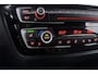 BMW 3-Serie Touring 318i High Executive (NAVIGATIE, TREKHAAK, STOELVERWARMING, DEALER ONDERHOUDEN, LEDER, LED)