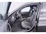 BMW 3-Serie Touring 318i High Executive (NAVIGATIE, TREKHAAK, STOELVERWARMING, DEALER ONDERHOUDEN, LEDER, LED)
