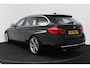 BMW 3-Serie Touring 318i High Executive (NAVIGATIE, TREKHAAK, STOELVERWARMING, DEALER ONDERHOUDEN, LEDER, LED)