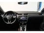 Skoda Octavia Combi 1.0 TSI Greentech Ambition Automaat - Airco, Cruise, Navi, PDC, Carplay, Trekhaak.