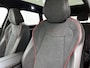 Volkswagen ID.7 Tourer GTX Limited Edition 86 kWh 340 PK 4Motion | Apple Carplay | 360 Camera | Head-up display | Stoelverwarming | Navigatie | Achterklep elektrisch | IQ Lights | Memory stoelen | Android Auto | Dodehoeksensoren | Stuurverwarming | Harman Kardon geluidssysteem | 20" Lichtmetalen velgen |