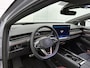 Volkswagen ID.7 Tourer GTX Limited Edition 86 kWh 340 PK 4Motion | Apple Carplay | 360 Camera | Head-up display | Stoelverwarming | Navigatie | Achterklep elektrisch | IQ Lights | Memory stoelen | Android Auto | Dodehoeksensoren | Stuurverwarming | Harman Kardon geluidssysteem | 20" Lichtmetalen velgen |
