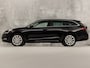 Skoda Octavia Combi 1.4 TSI iV PHEV Sport 218Pk Automaat (VIRTUAL COCKPIT, APPLE CARPLAY, GROOT NAVI, CAMERA, STOELVERWARMING, SPORTSTOELEN, GETINT GLAS, CRUISE, NIEUWE APK, NIEUWSTAAT)