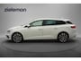 Renault Megane 1.3 TCe Intens Automaat - Carplay, Navi, Camera, Clima, Cruise, Trekhaak, PDC
