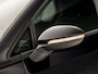 Volkswagen Golf 1.5 TSI Sport (4 CILINDER, APPLE CARPLAY, GROOT NAVI, STUUR/STOELVERWARMING, KEYLESS, GETINT GLAS, SPORTSTOELEN, PARKEERSENSOREN, SFEERVERLICHTING, NIEUWSTAAT)