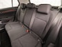 Volkswagen Golf 1.5 TSI Sport (4 CILINDER, APPLE CARPLAY, GROOT NAVI, STUUR/STOELVERWARMING, KEYLESS, GETINT GLAS, SPORTSTOELEN, PARKEERSENSOREN, SFEERVERLICHTING, NIEUWSTAAT)