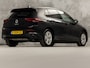 Volkswagen Golf 1.5 TSI Sport (4 CILINDER, APPLE CARPLAY, GROOT NAVI, STUUR/STOELVERWARMING, KEYLESS, GETINT GLAS, SPORTSTOELEN, PARKEERSENSOREN, SFEERVERLICHTING, NIEUWSTAAT)