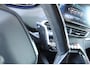 Peugeot 3008 1.6 HYbrid 225 Road Trip Automaat Plug Inn Airco Navi Camera Carplay Trekhaak Vollllll!!!!!