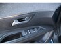 Peugeot 3008 1.6 HYbrid 225 Road Trip Automaat Plug Inn Airco Navi Camera Carplay Trekhaak Vollllll!!!!!