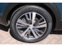 Peugeot 3008 1.6 HYbrid 225 Road Trip Automaat Plug Inn Airco Navi Camera Carplay Trekhaak Vollllll!!!!!
