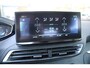 Peugeot 3008 1.6 HYbrid 225 Road Trip Automaat Plug Inn Airco Navi Camera Carplay Trekhaak Vollllll!!!!!