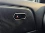 Mercedes-Benz GLA 250 e Progressive | Panoramadak | Trekhaak | Widescreen | 20" lichtmetalen velgen | Stoelverwarming | Getint glas | LED High Performance koplampen |