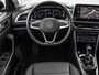 Volkswagen T-Roc 1.5 TSI 150pk DSG Style · Panoramadak · Camera · Lederen Bekleding · Apple/Android Car Play · Navigatie · 18'' Inch · Garantie t/m 02-11-2027 of 40.000km