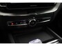 Volvo XC60 T8 Plug-in hybrid Ultra Black Edition | ACC | Panoramadak | 360° Camera | Head-Up | Harman/Kardon | 22 Inch