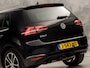 Volkswagen Golf 1.4 TSI Highline Sport 150Pk Automaat (NAVIGATIE, CLIMATE, STOELVERWARMING, XENON, GETINT GLAS, SPORTSTOELEN, PARKEERSENSOREN, LM VELGEN, TREKHAAK, NIEUWSTAAT)