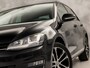 Volkswagen Golf 1.4 TSI Highline Sport 150Pk Automaat (NAVIGATIE, CLIMATE, STOELVERWARMING, XENON, GETINT GLAS, SPORTSTOELEN, PARKEERSENSOREN, LM VELGEN, TREKHAAK, NIEUWSTAAT)